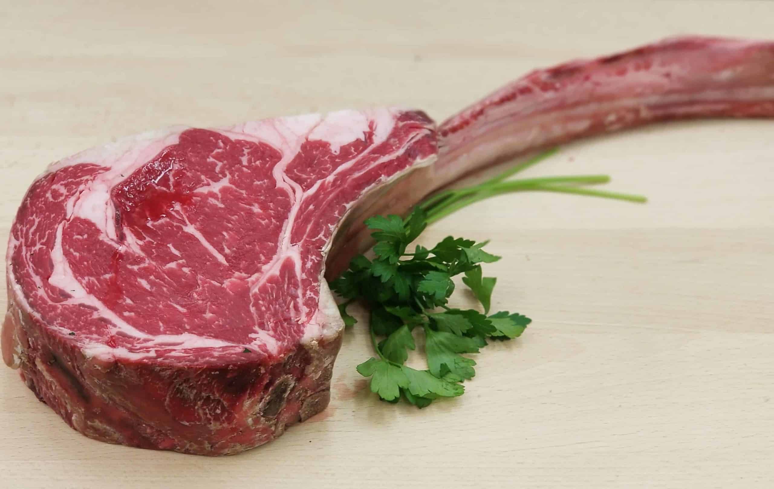 AAA B.ANGUS DRY AGED TOMAHAWK STEAK (40-48oz)