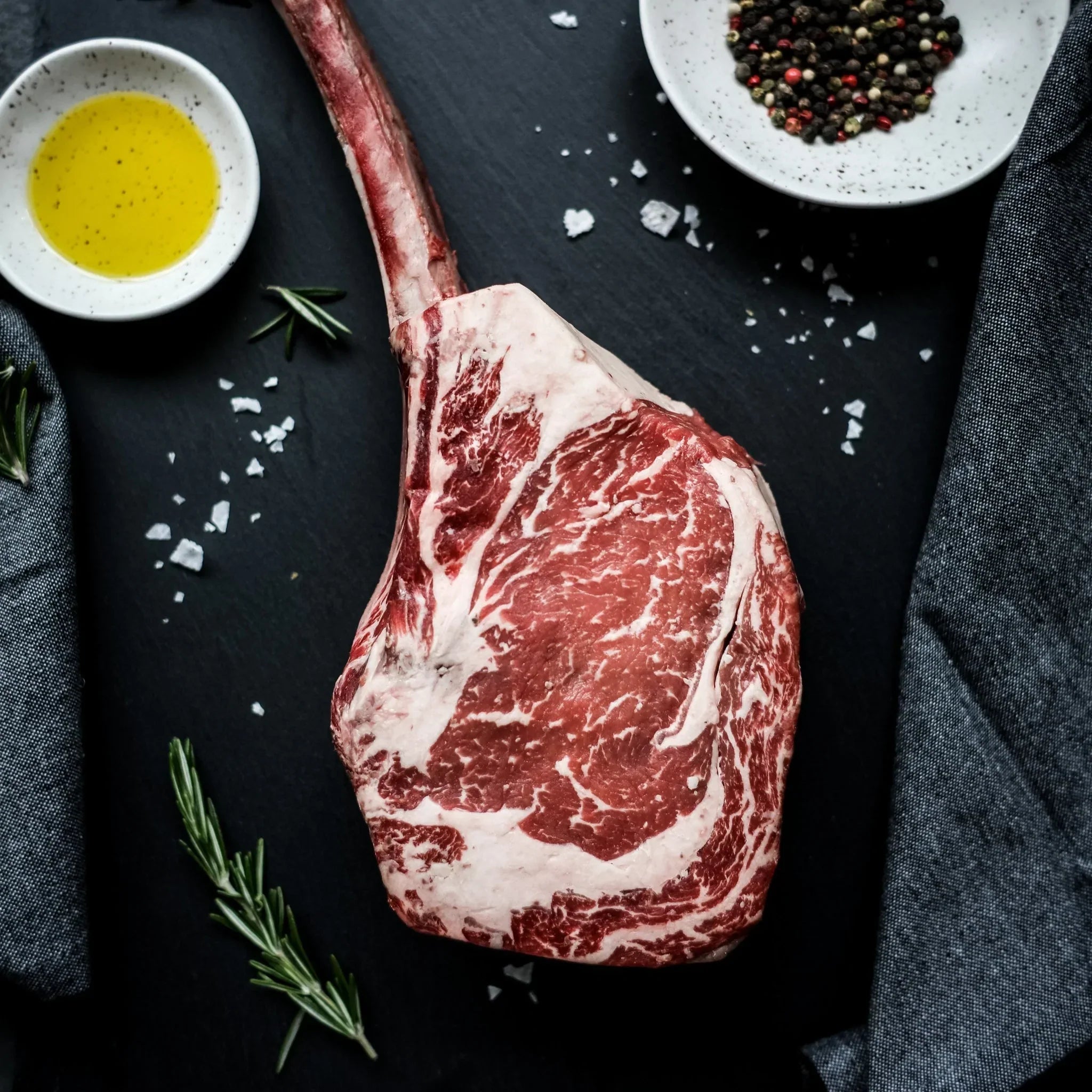 AAA B.ANGUS DRY AGED TOMAHAWK STEAK (40-48oz)