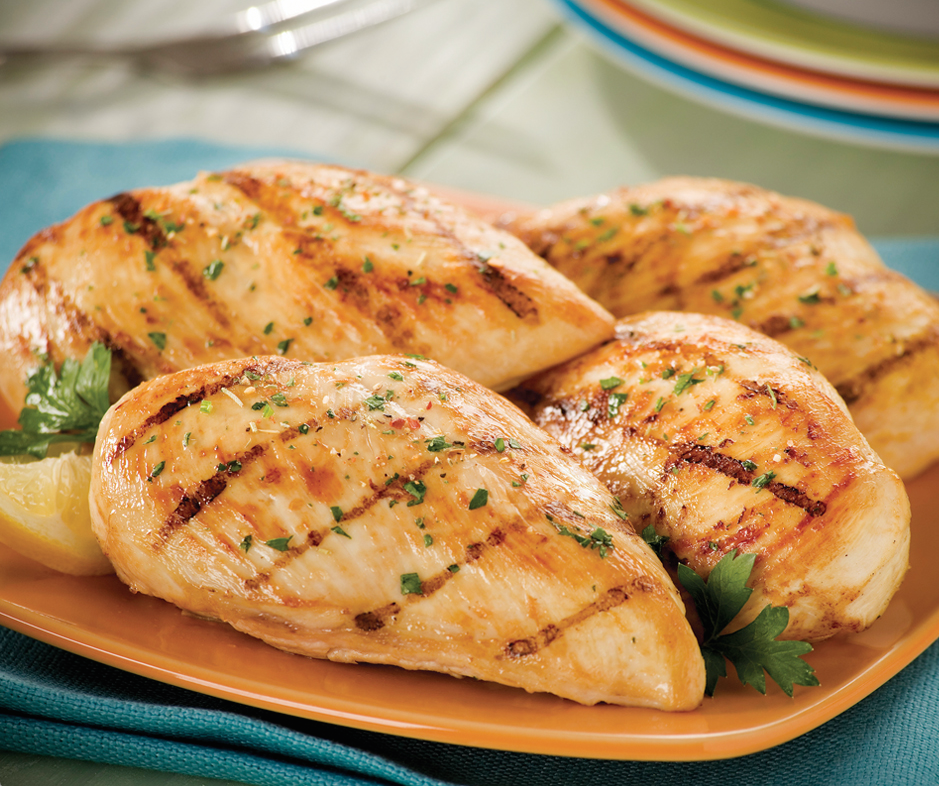 BONELESS CHICKEN BREAST (1LB)